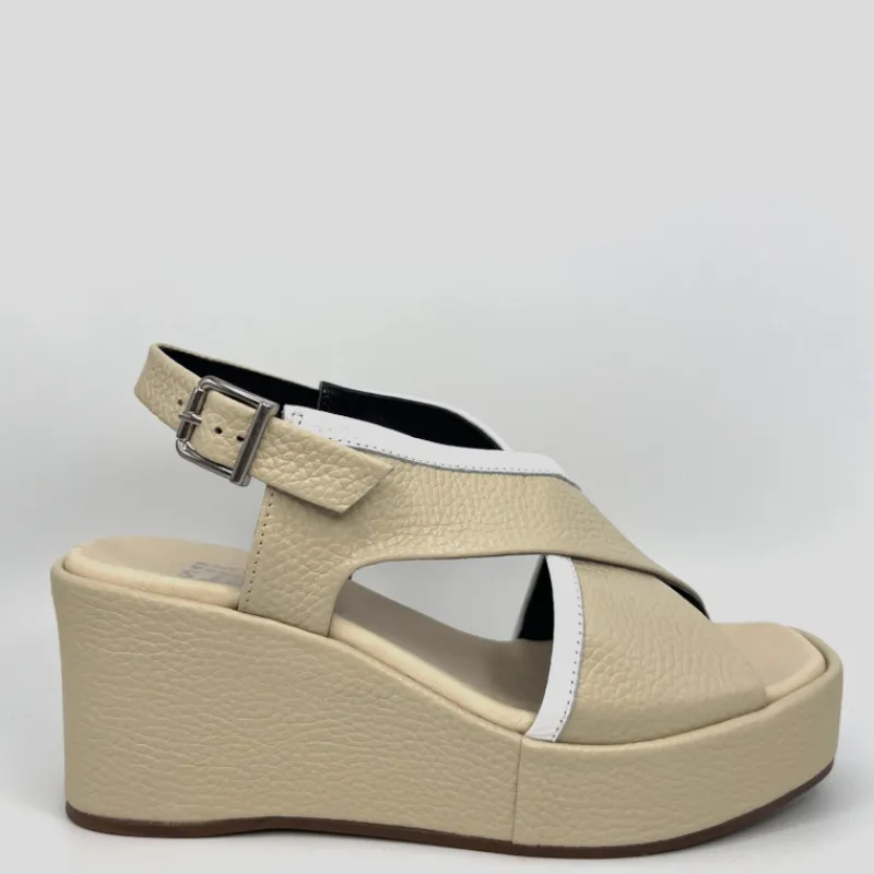 PLUMERS Sandalias*Sandalia Plataforma Piel BEIGE