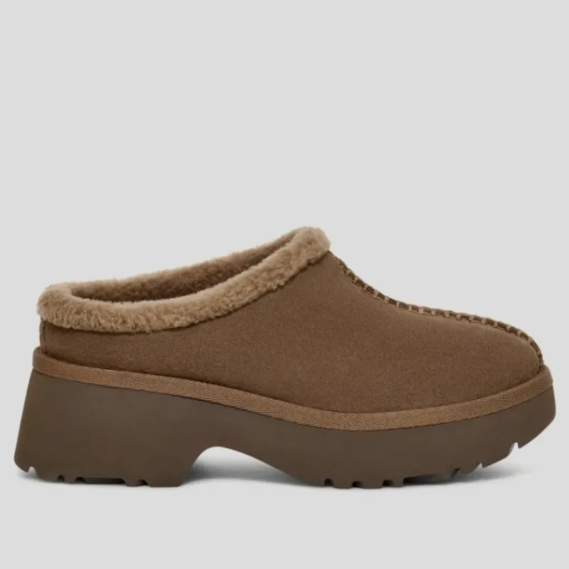 UGG Zapatos*Zueco New Heights Cozy TAUPE